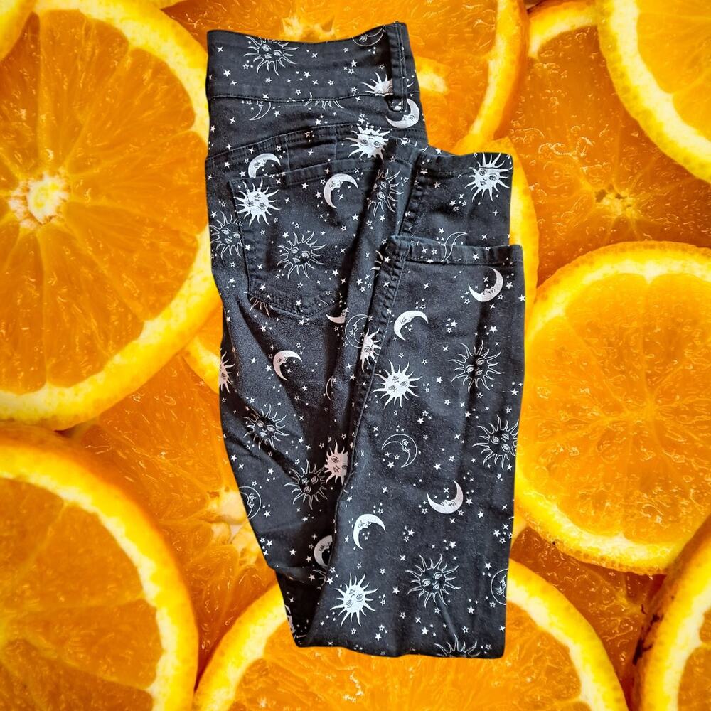 HT‎ Hot Topic Denim Black & White Celestial Hi-Rise Super Skinny Jeans Size 11
